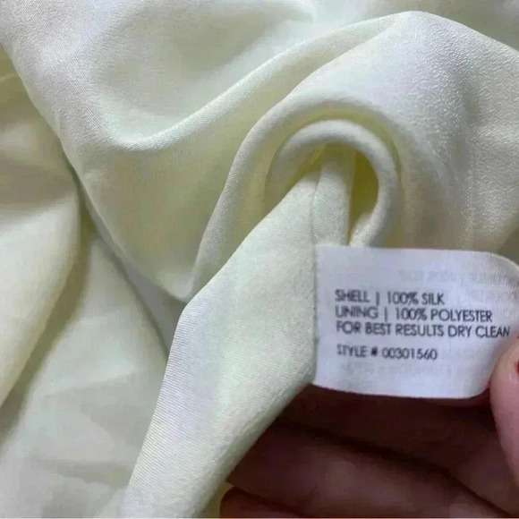 Club Monaco silk flowing skirt side zip lined size 10 EuroSummer - Picture 5 of 5